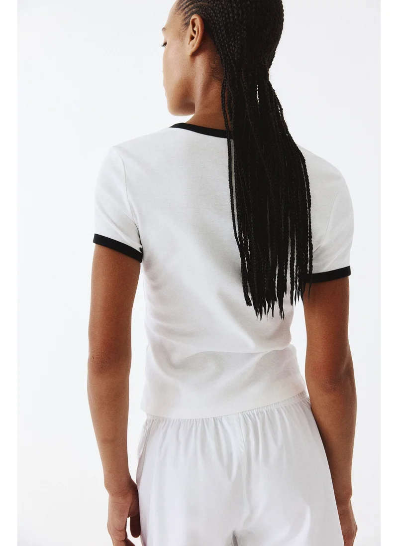 H&M Fitted T-shirt