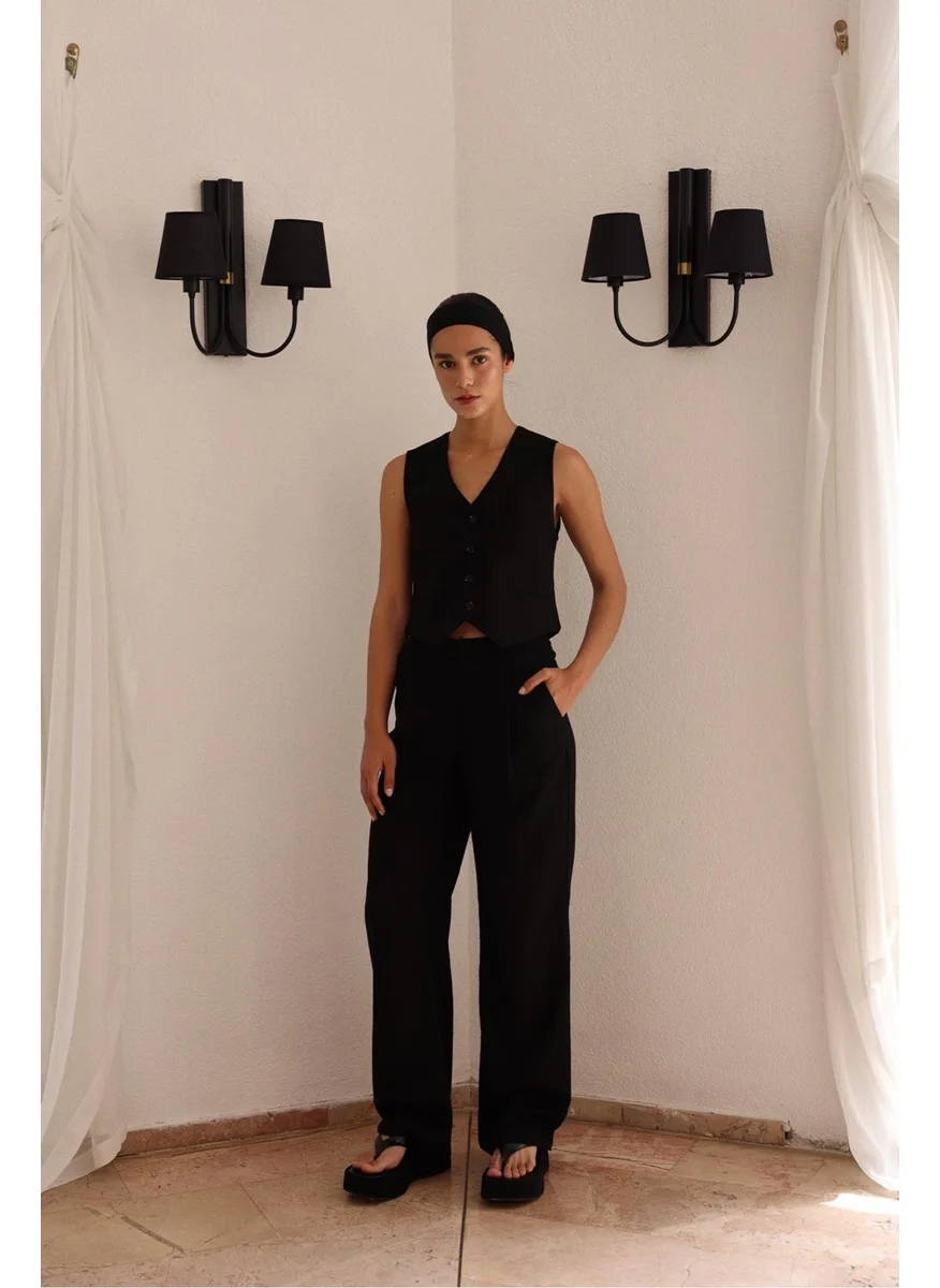 سود كوليكشن Saud Collection Black Gabriel Single Pleated Linen Trousers