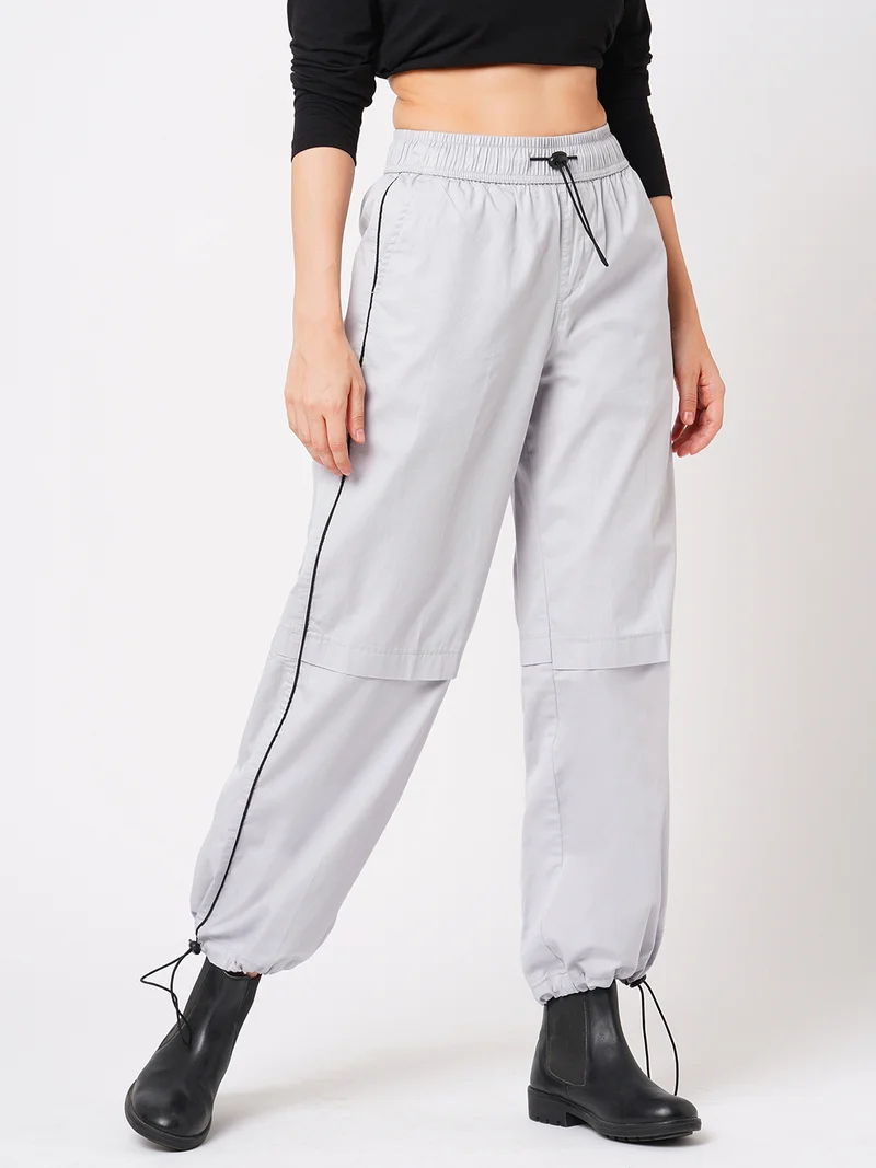 globus Globus Women Loose Fit Mid-Rise Flat Front Cargo Trousers