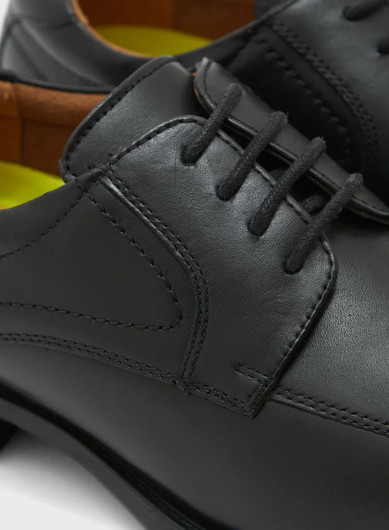 Florsheim Midtown Lace Ups Casual Shoe