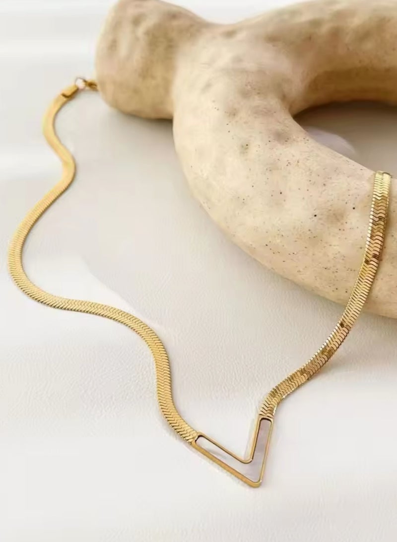 إيكوال سلسال نسائي أنيق من الاستانلس ستيل مطلي باللون الذهبي - Image 3