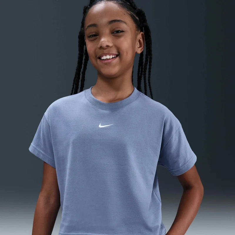 Nike Kids' Sportswear Essential T-Shirt