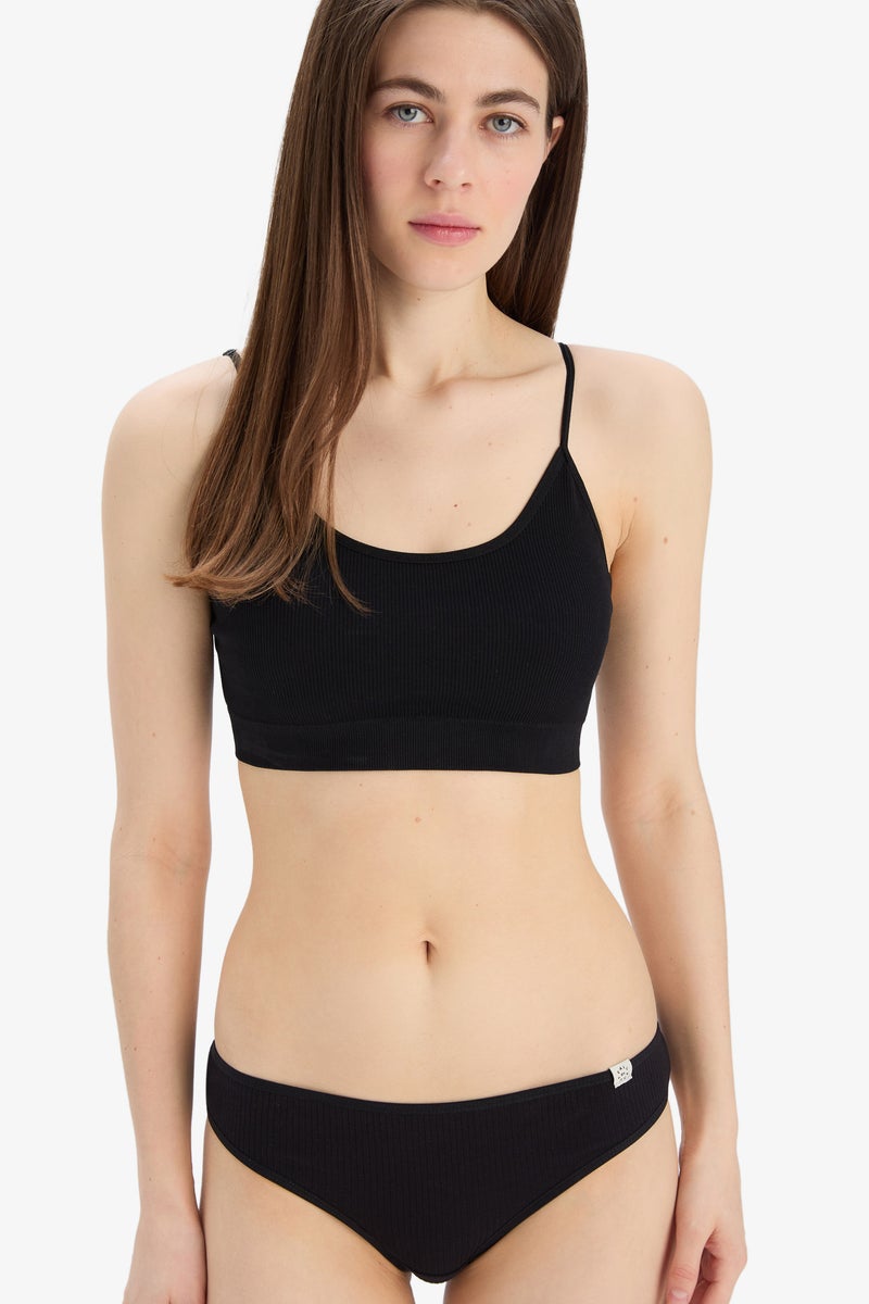 DeFacto Woman Fall in Love Removable Padded Seamles Bra - Image 3