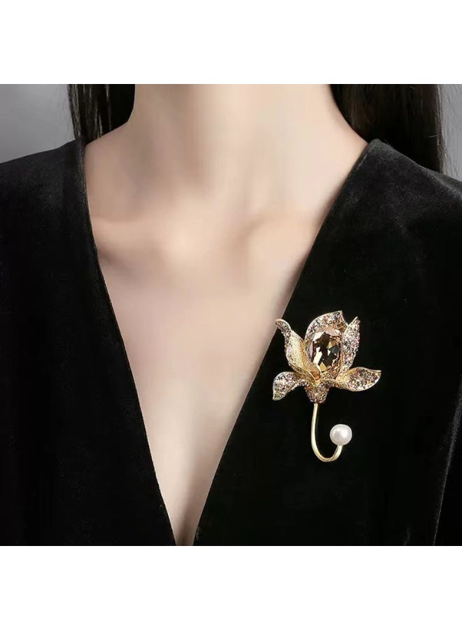 Mark Fairwhale Luxury Crystal Drop Inlaid Diamond High-end Brooch  - Image 1