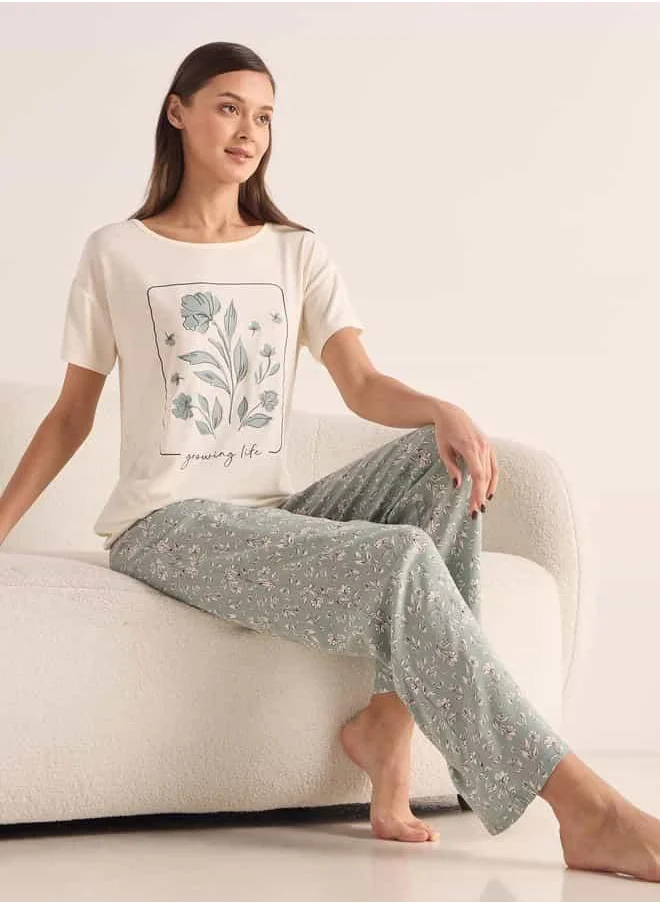 FAV Floral Print Short Sleeve T-shirt and Pyjama Set