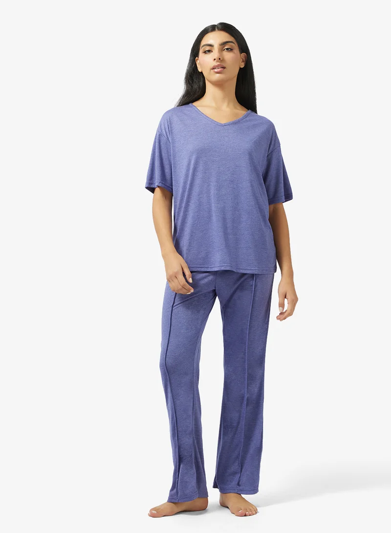 ايلا Pyjama Top & Pant Set