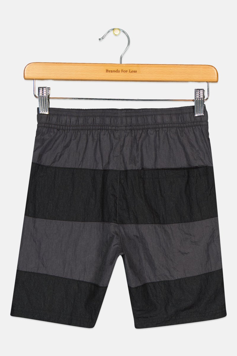 Nike شورتات تدريب رياضية للأطفال الأولاد، أسود - Image 2