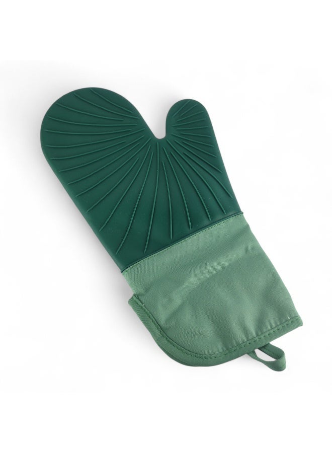 Silicone Heat Resistant Kitchen Gloves – Insulated Oven Mitts with Non-Slip Grip for Baking, Grilling & Cooking - Image 1
