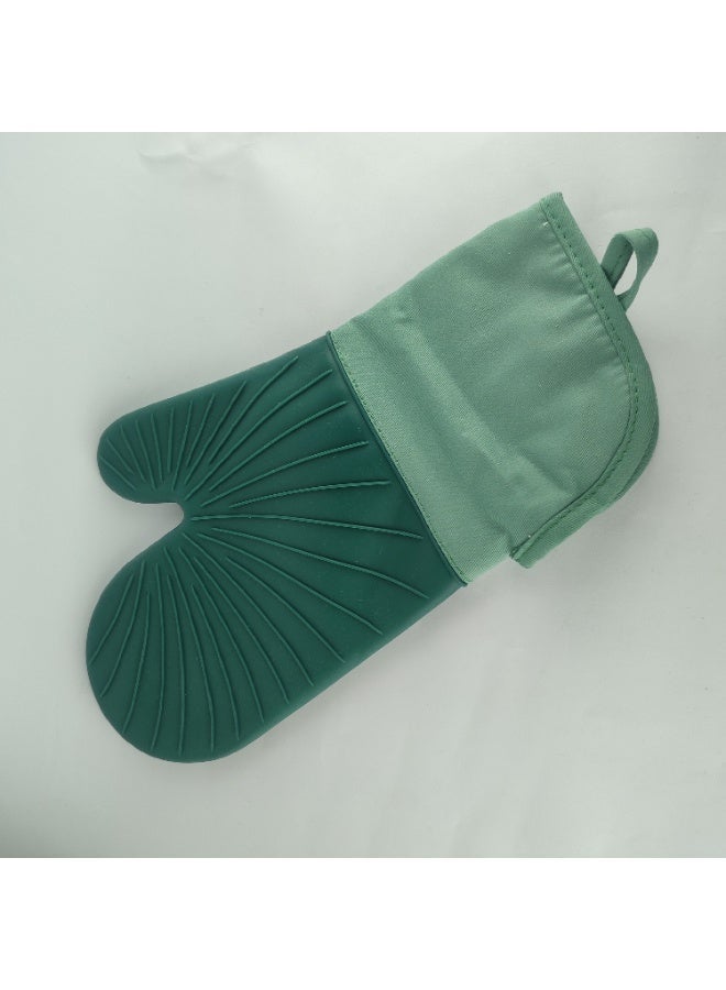 Silicone Heat Resistant Kitchen Gloves – Insulated Oven Mitts with Non-Slip Grip for Baking, Grilling & Cooking - Image 3