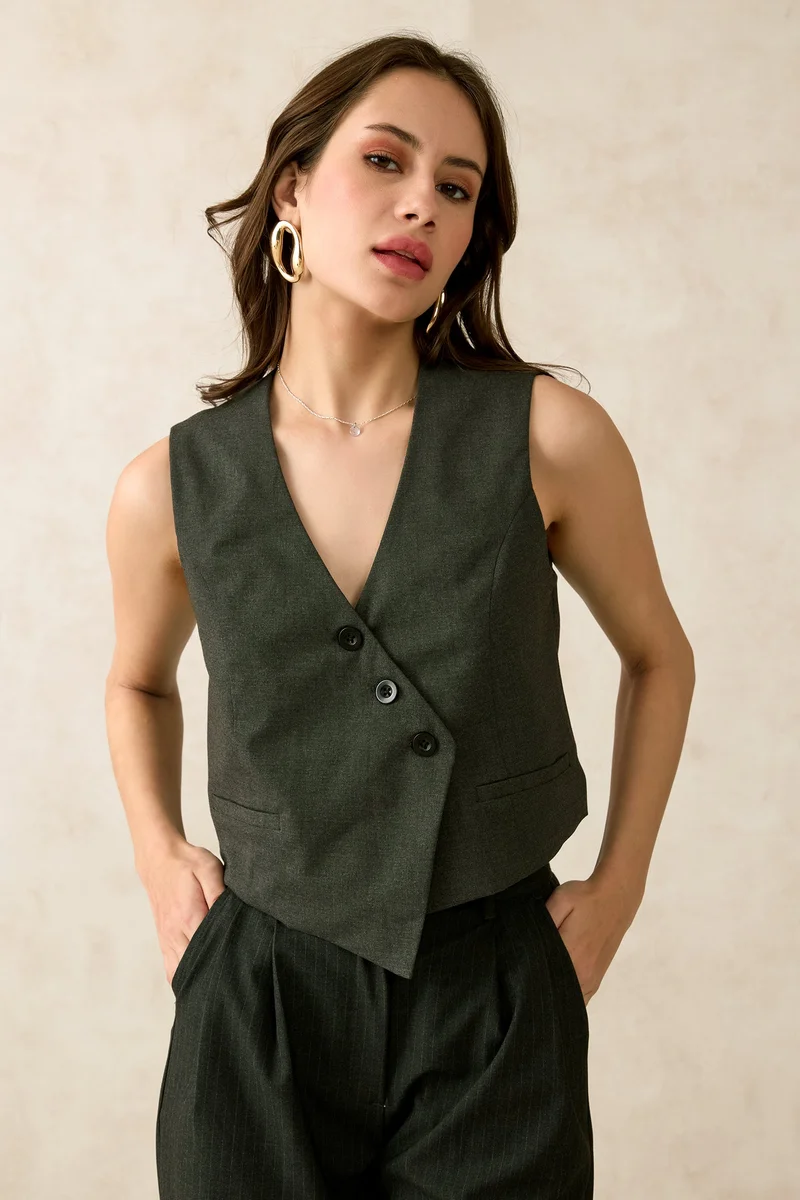 فيرجيو Viscose Stretch Grery V-Neck Sleeveless Vest