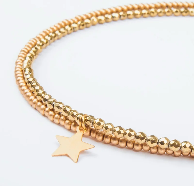 Minza  Minza “Star Pendant” Women’s Gold Anklet, Pure 18K Gold Star Charm, Hematite Stones & Czech Beads, Adjustable Chain Anklet, Jewelry for Casual & Summer Wear. for Women | Best Price UAE