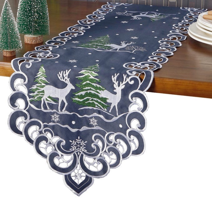 CHRISTMAS DEER TABLE RUNNER FOR FARMHOUSE HOLIDAY PARTIES EMBROIDERED CHRISTMAS TREES AND SNOWFLAKES TABLE RUNNER DRESSER SCARVES XMAS HOME KITCHEN DINNER TABLE DECORATION 13X54 INCHES