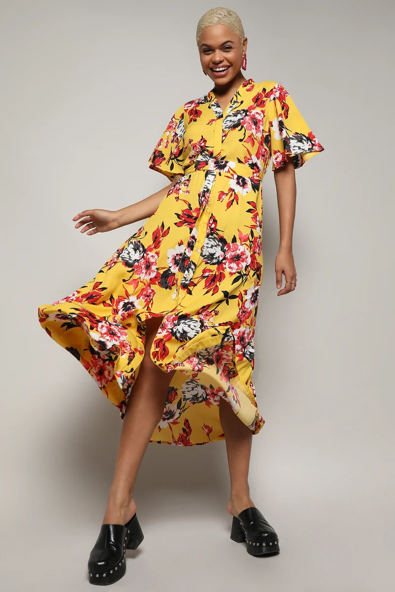 كامبوس سوترا فستان نسائي أصفر بنقوش نباتية