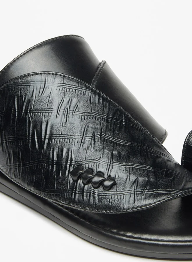 ال بي ال من شو اكسبرس Men Textured Slip-On Arabic Sandals with Toe Loop