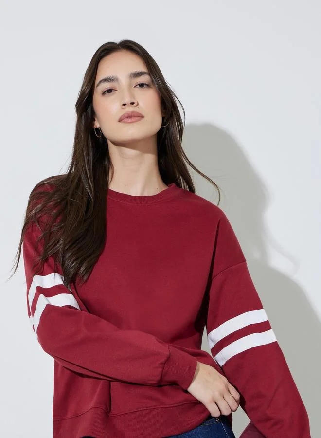ستايلي Red Regular Fit Striped Sleeve Sweatshirt