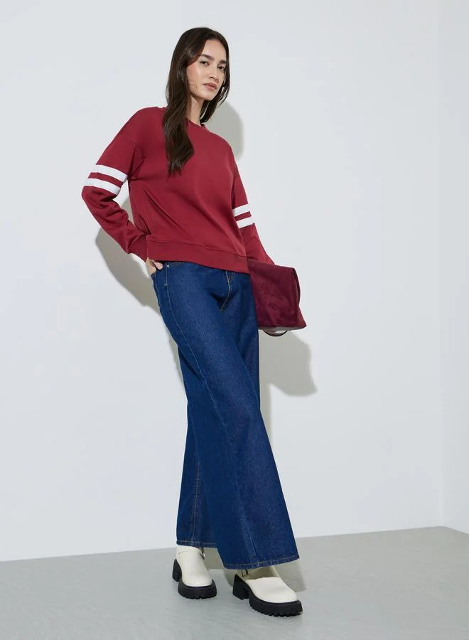 ستايلي Red Regular Fit Striped Sleeve Sweatshirt