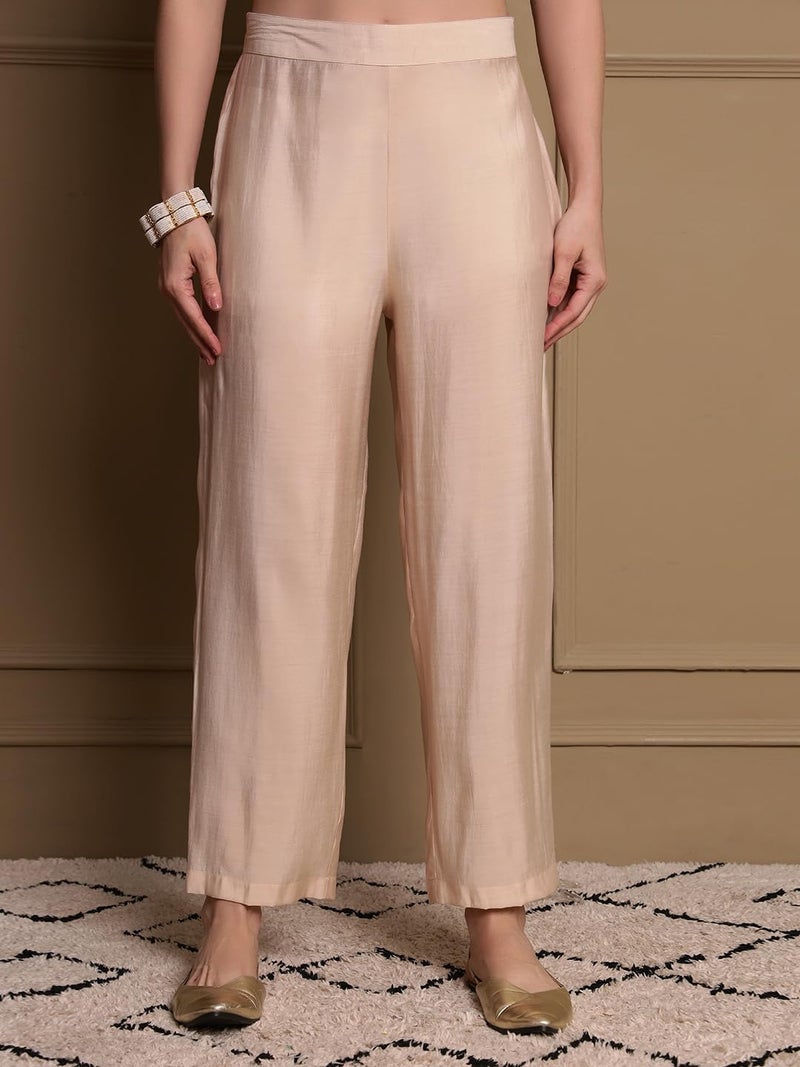 FIORRA طقم كورتا A-Line من FIORRA للنساء بلون أبيض فاتح من فسكوز تشاندي مزين بالتطريز مع دوباتا - Image 5