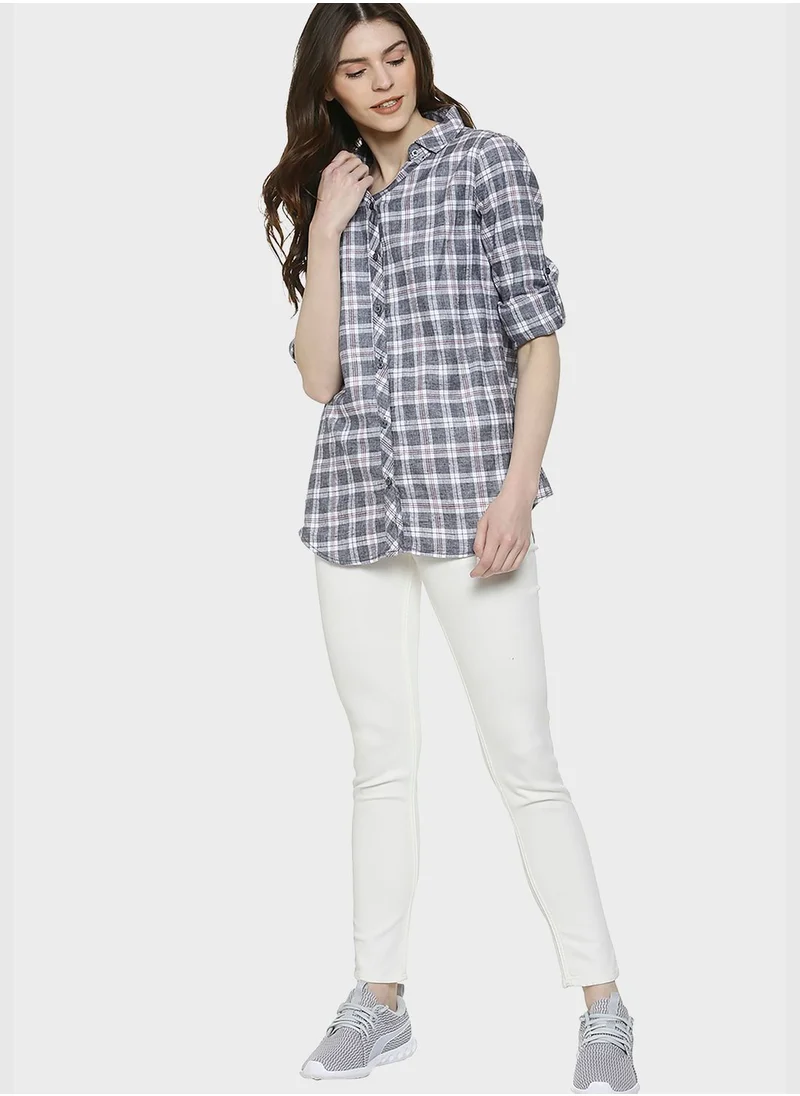 Campus Sutra Checked Shirt