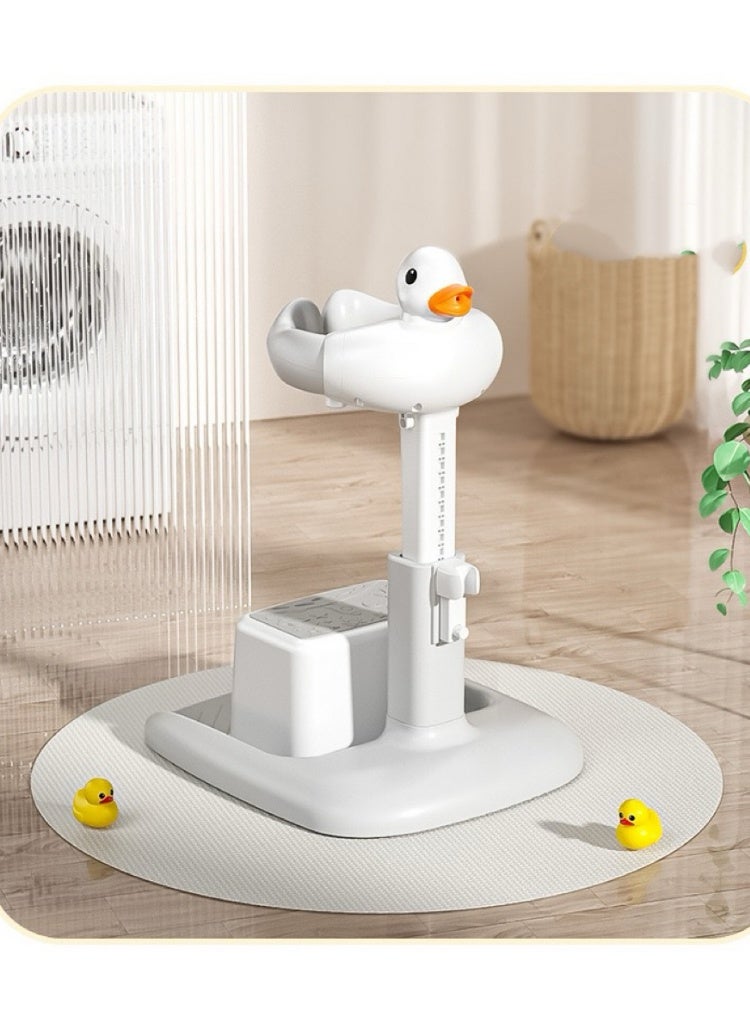 متجر الفرح حامل استحمام للأطفال مع مقعد صغير، محطة استحمام على شكل بطة بارتفاع قابل للتعديل مع قاعدة غير قابلة للانزلاق، مساعد استحمام محمول، حامل استحمام ذكي لتدفق المياه، حامل استحمام على شكل دب قابل للطي والعناق للأطفال الرضع والأطفال الصغار - Image 2