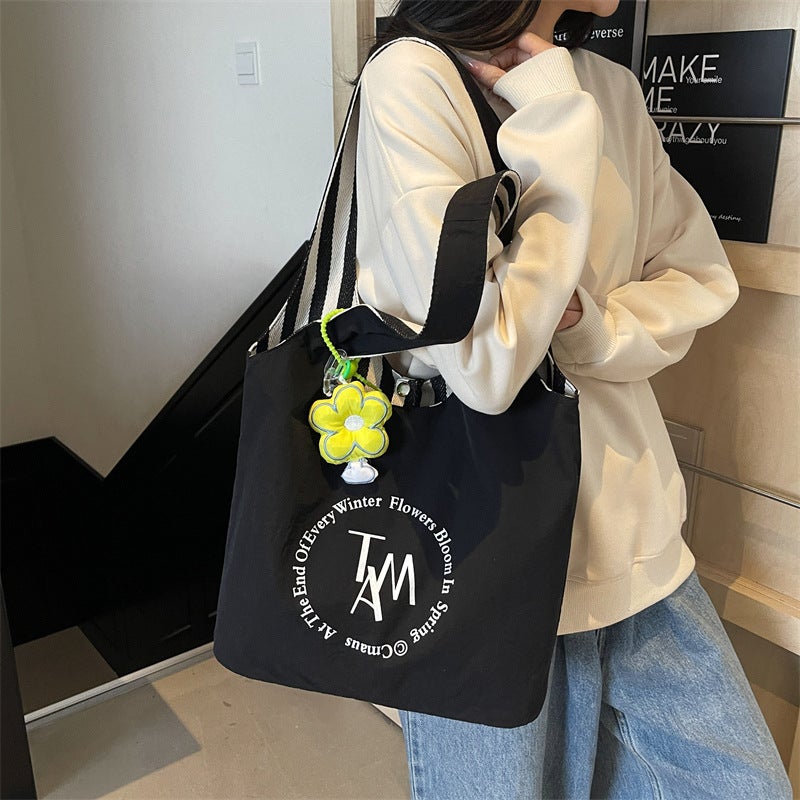 Casual Tote Bag For Women Simple Korean Style Shoulder Bag Fashion Versatile Large Capacity Commuter Underarm Bag Trend - Image 2