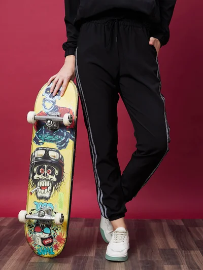 globus Women Black High-Rise Joggers