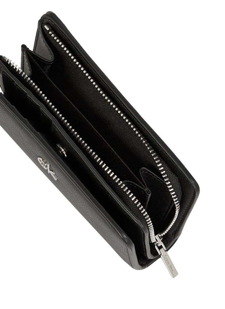 CALVIN KLEIN Daily Medium Bifold Purse  - Image 4