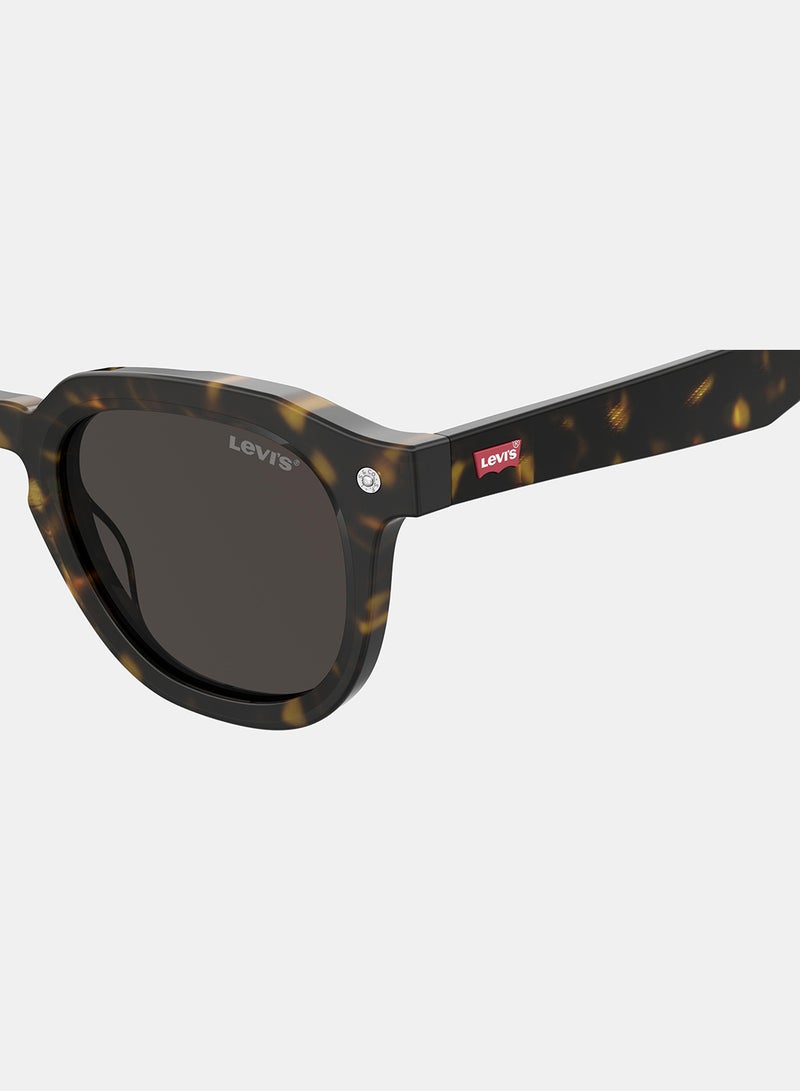 Levi's Unisex Square Sunglasses 48 LV 5052/S - Image 4