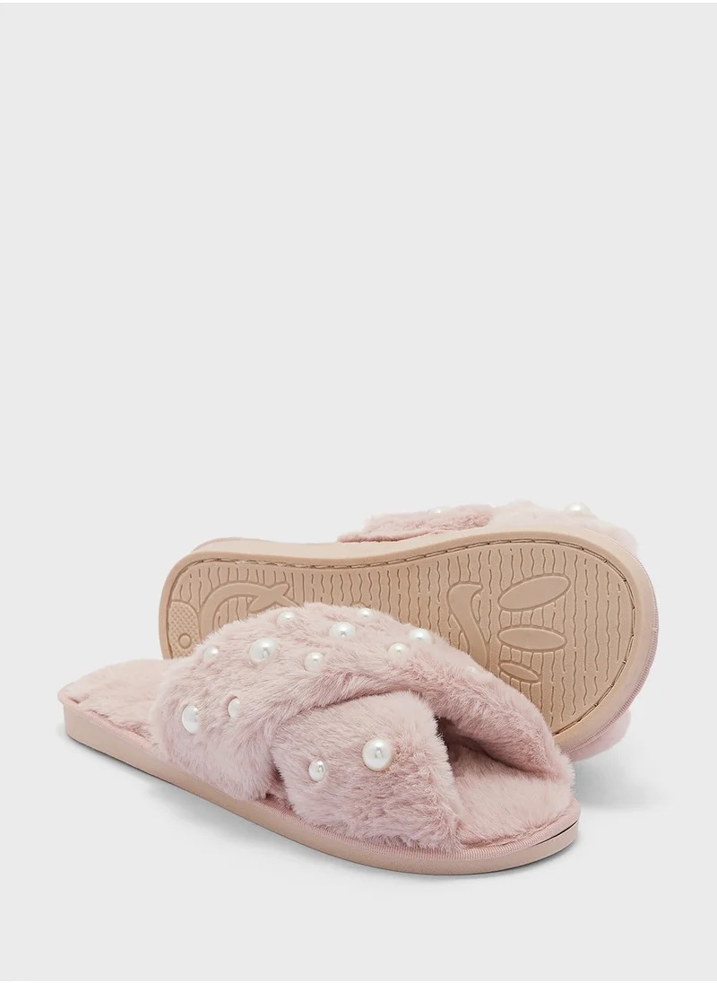 جينجر Pearl Cross Over Bedroom Slippers