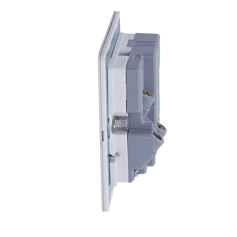 Schneider Electric Ultimate Screw Single Socket with USB Ports - Image 3