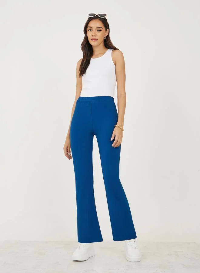 Styli Solid Fit & Flare High Rise 3/4 Leggings