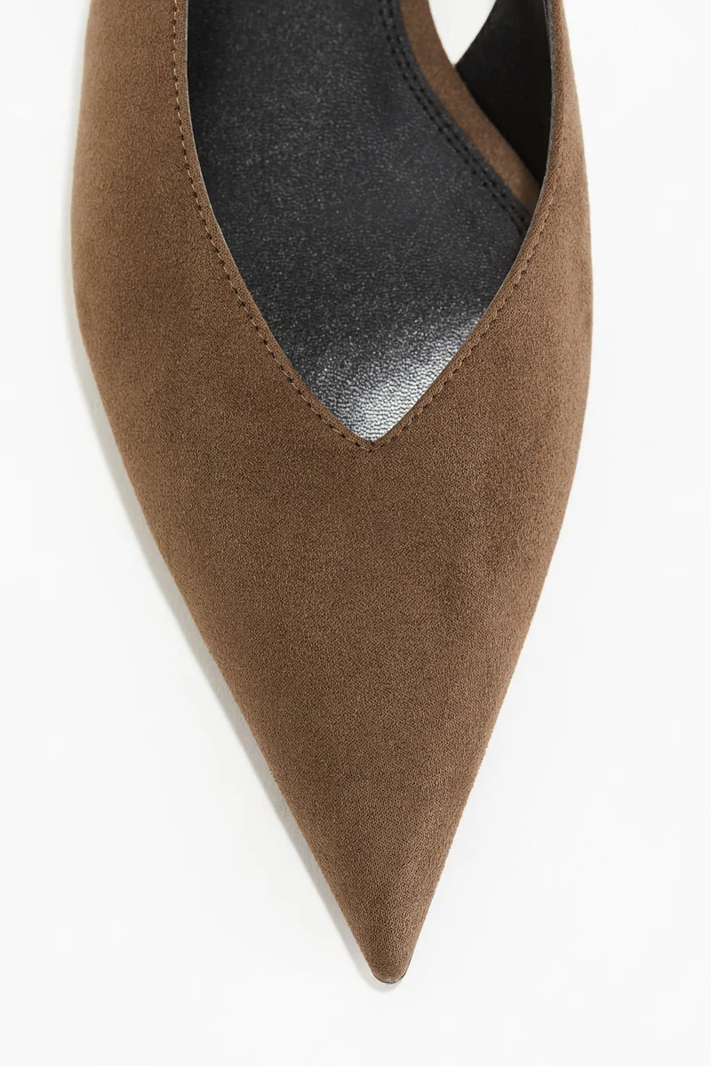 اتش اند ام Pointed slingbacks