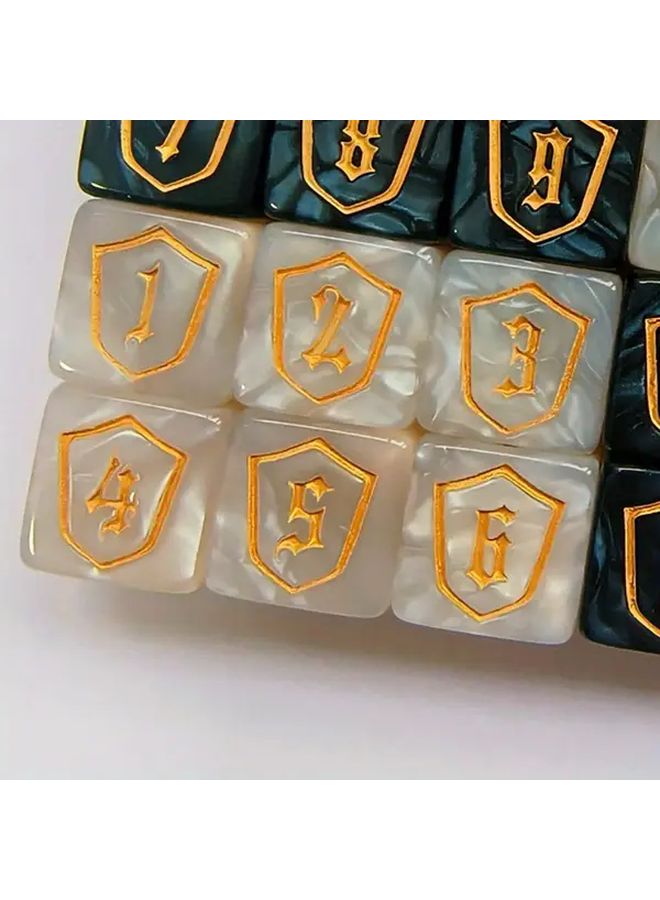 مجموعة مكعبات نرد بيضاء 16مم بستة أوجه مع دروع (6 قطع) - Image 1
