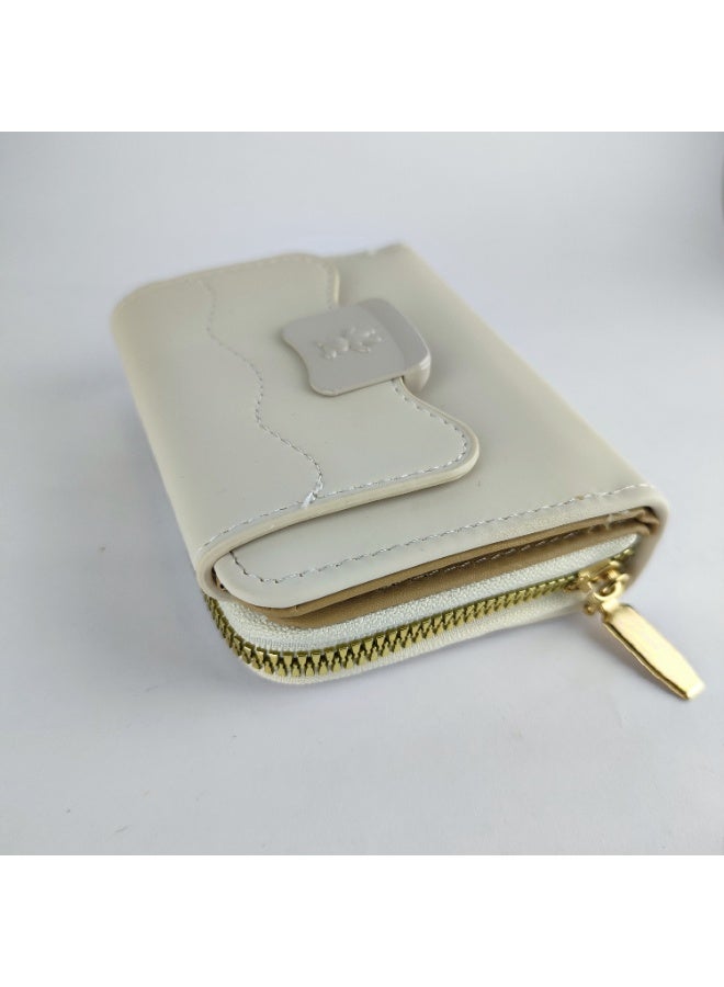 Women’s Soft Leather Wallet – Elegant Design with Inner Compartments for Organizing Your Essentials - Image 5