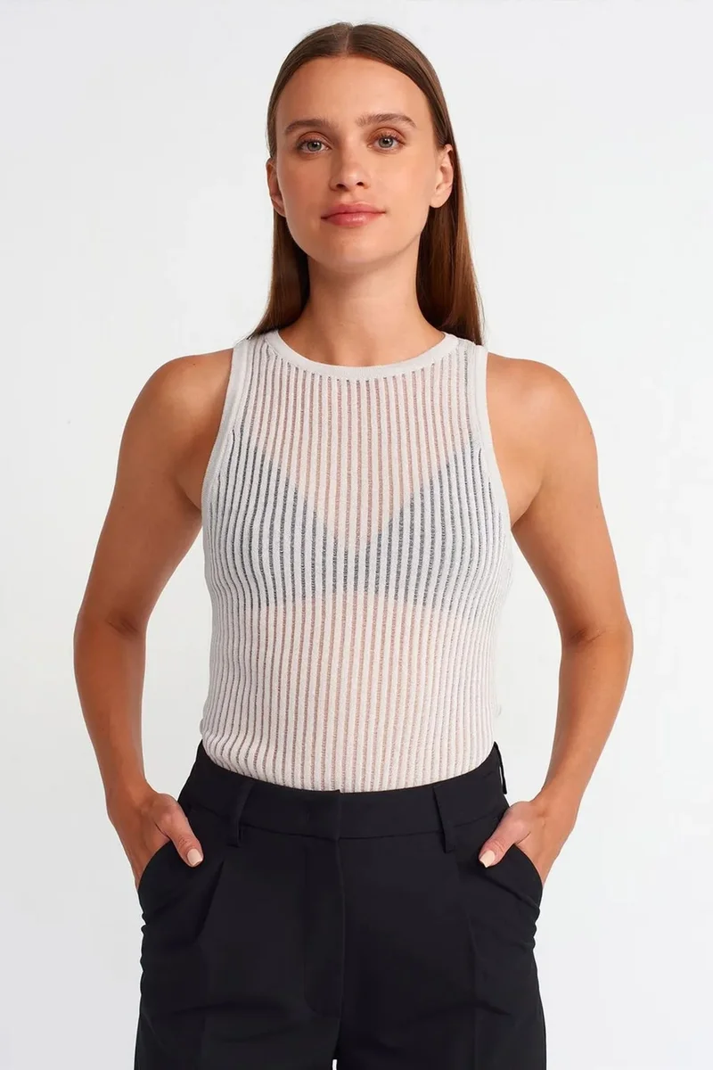 DILVIN Ribbed Sleeveless Knit Blouse