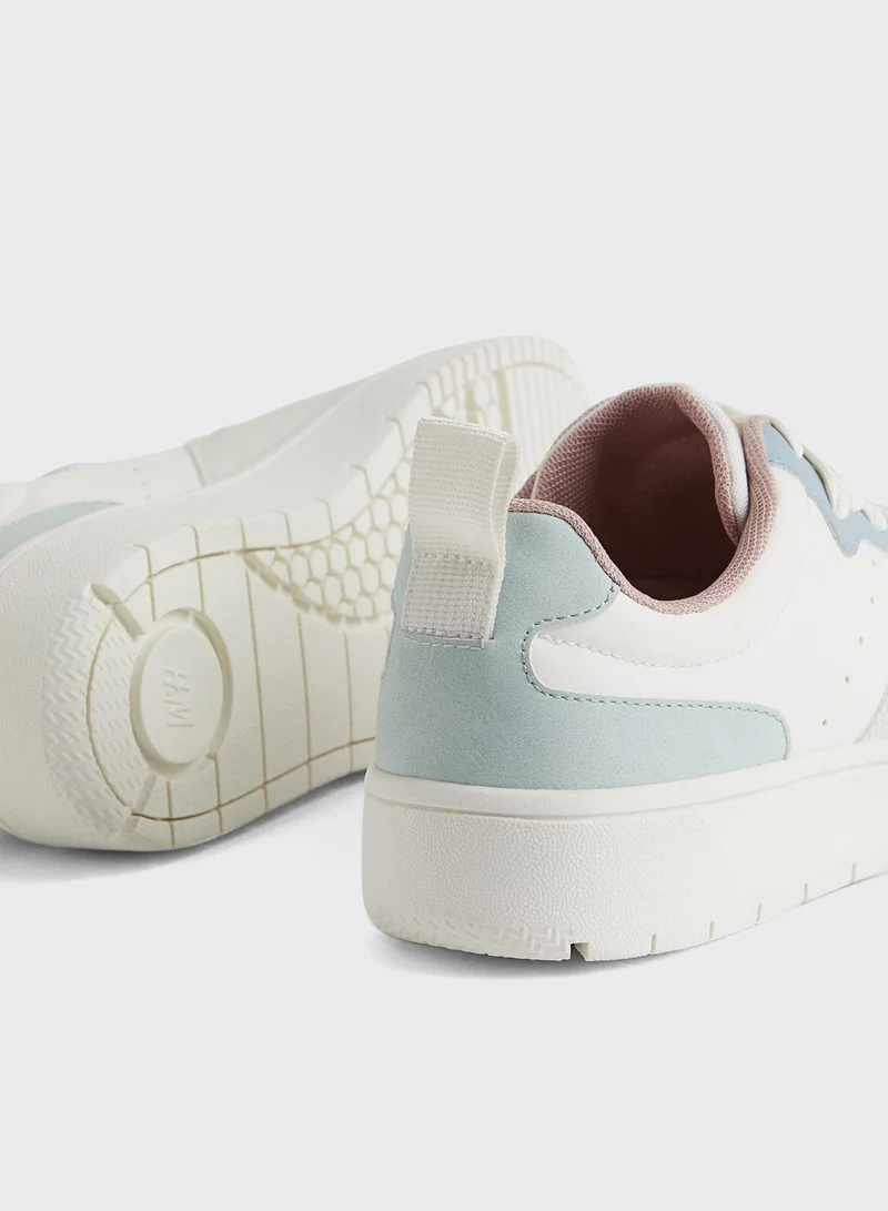 اتش اند ام Kids Low Top Velcro Sneakers