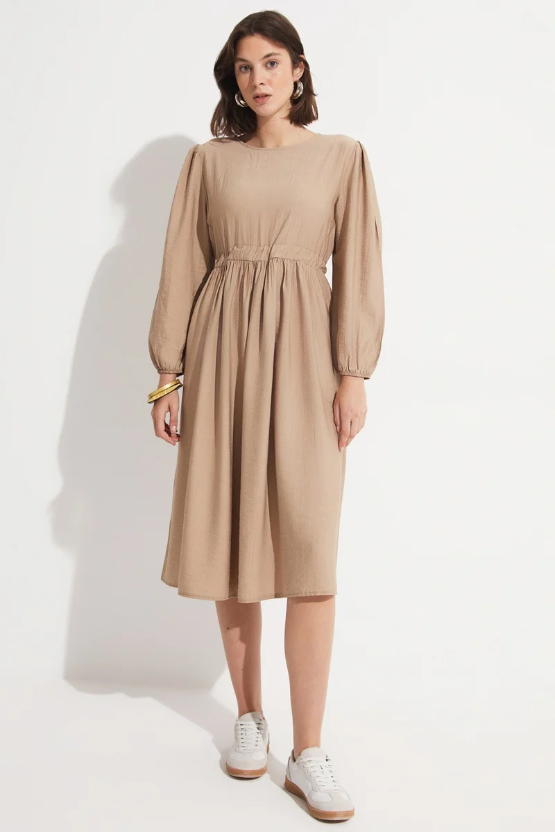 جون Elastic Waist Maxi Dress