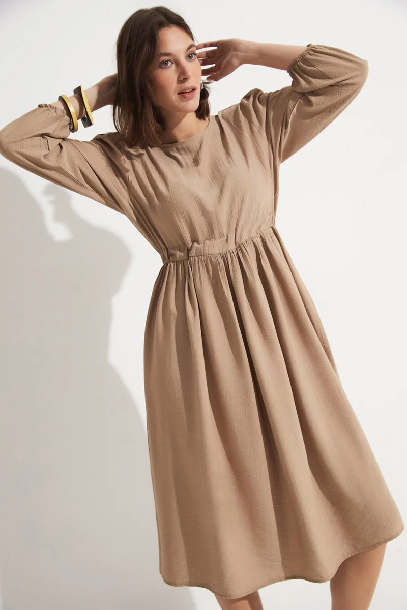 جون Elastic Waist Maxi Dress