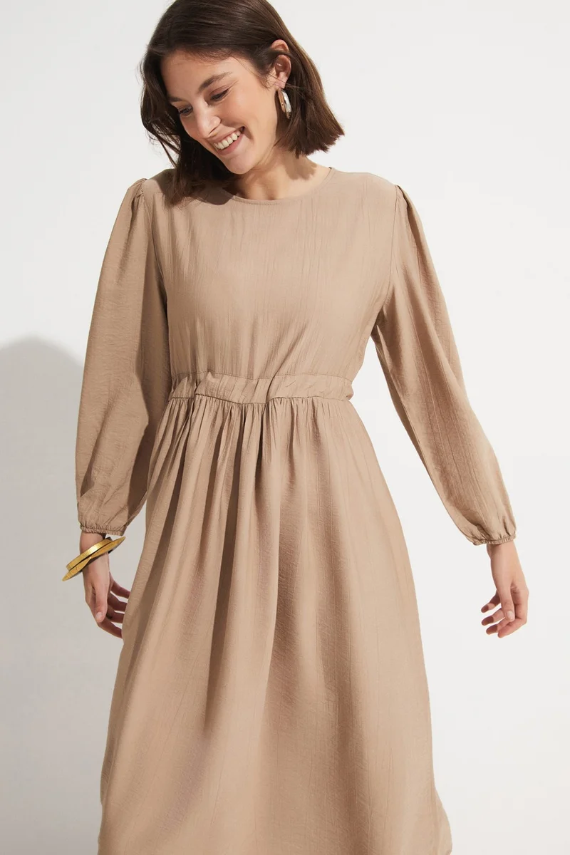 جون Elastic Waist Maxi Dress