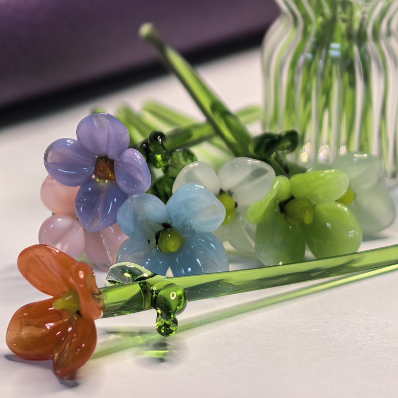 Handmade Glass Mini Bouquet Ornament Set 1 Set Includes 7 Small Colorful Hand Blown Flowers And 1 Vase No Maintenance Required Brighten Desk Bedroom Or Window Display Surprise Gift For Girlfriend Bestie Home Decor Valentine - Image 2