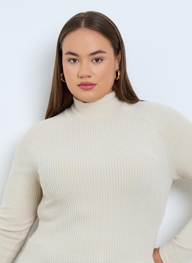 Styli Plus Size Off White Ribbed Knit Top - Image 3
