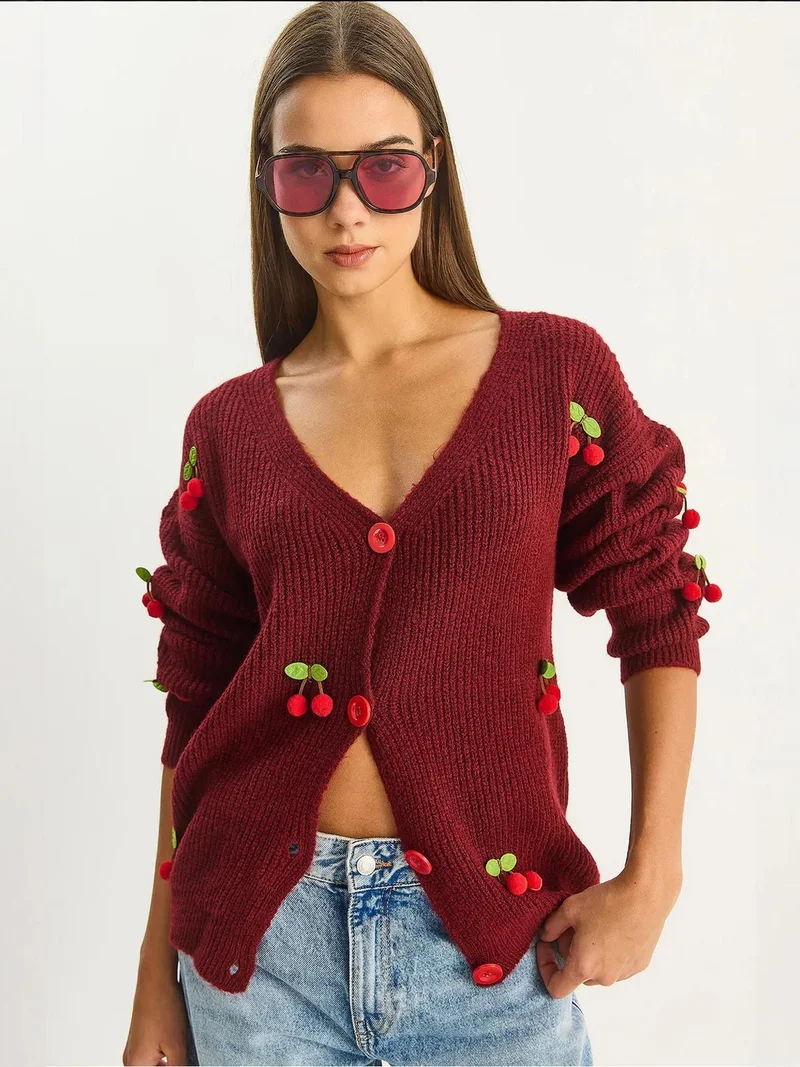 Bianco Lucci LUCCI V-Neck Fruit Embroidered Knitwear Cardigan