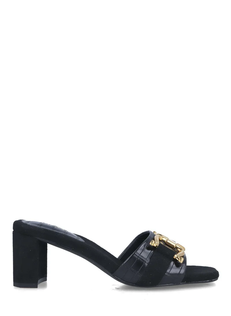 MENBUR One Strap Low Heel Sandals