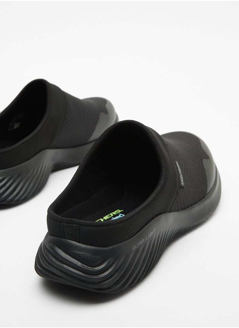 Bounder Scout Slip Ons