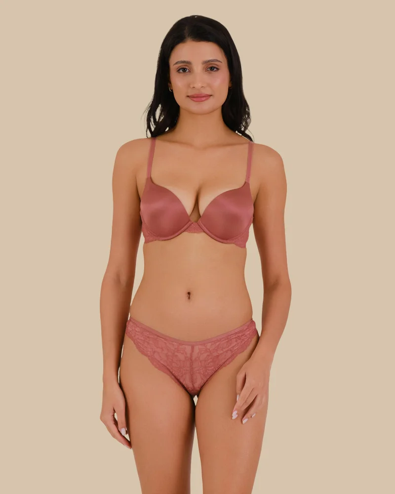 Isla & Evie Isla & Evie Pink Thong All Over Lace Panty