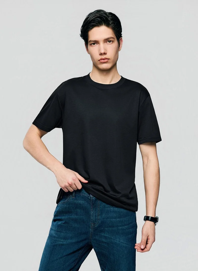GIORDANO Men Slim Cotton Modal Silk Premium Tee