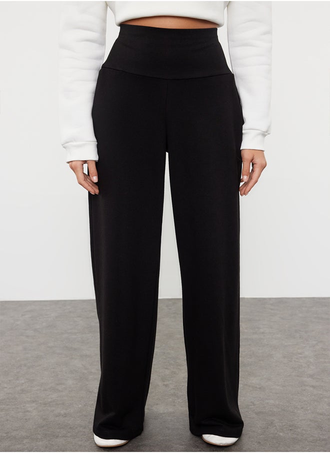 trendyol Black Slim Extra High Waist Wide Leg/Wide Cut Trousers TWOAW25PL00026  - Image 3