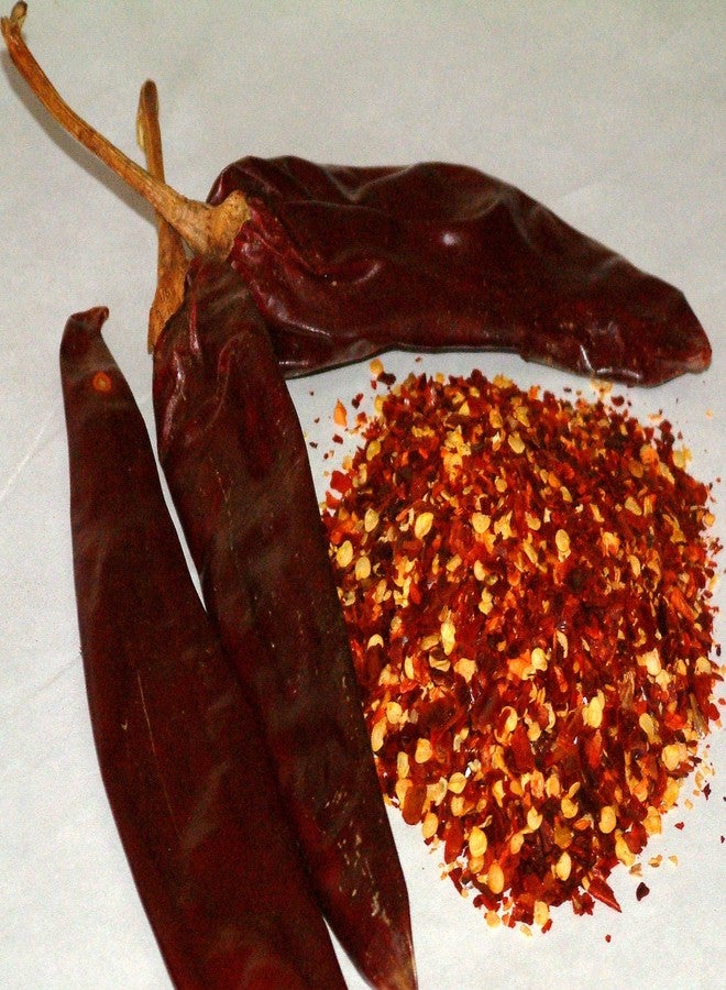 Sol Whole Dried Guajillo Chillies with stem, 60g - Image 4