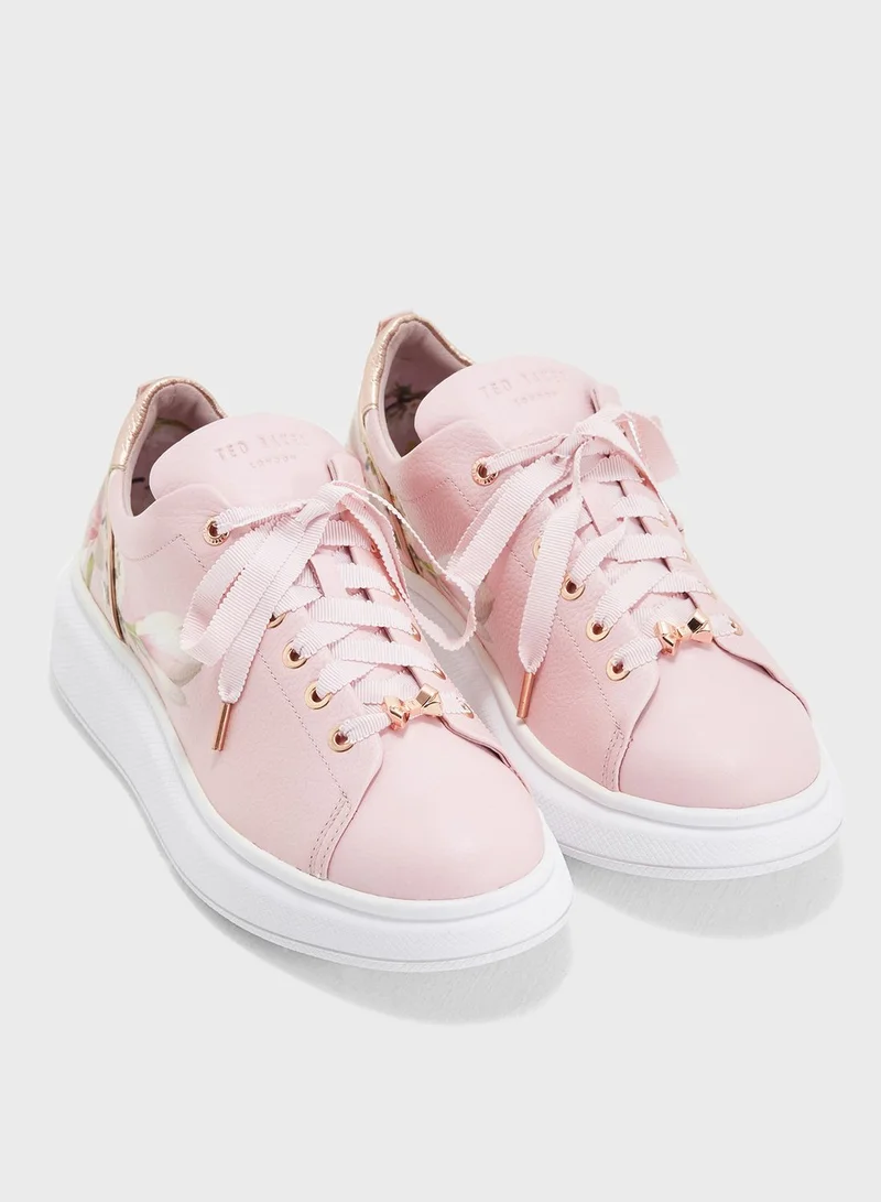 Ted Baker Ailbe Low Top Sneaker