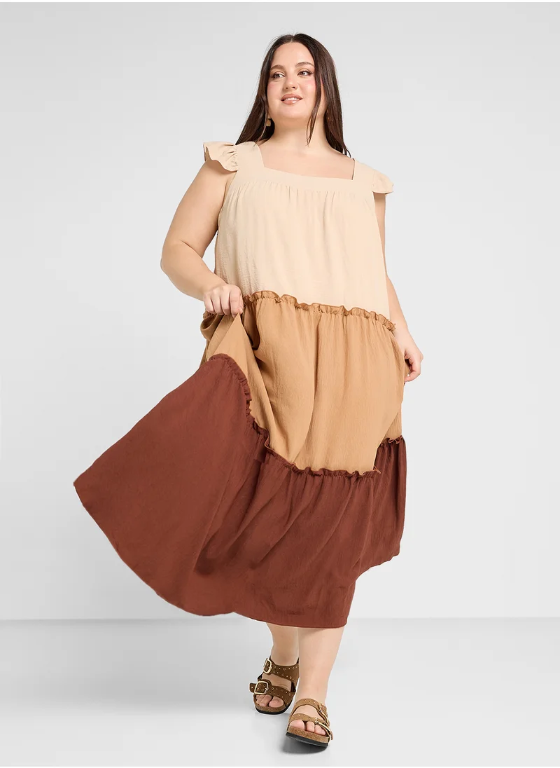 Ginger Plus Colorblock Tiered Midi Dress