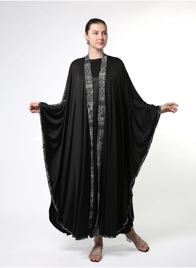 Line73 by Zahra Printed Collar Kimono Abaya